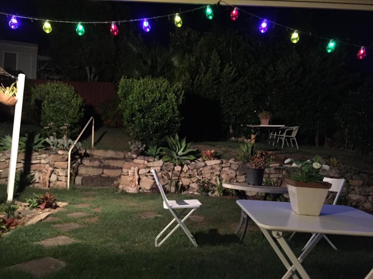 Theme Parks Amituofo Homestay Gold Coast Extérieur photo